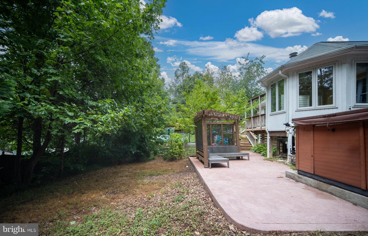 5 BRENTWOOD LN, FREDERICKSBURG, Virginia 22405, 3 Bedrooms Bedrooms, ,2 BathroomsBathrooms,Residential,For sale,5 BRENTWOOD LN,VAST2042150 MLS # VAST2042150