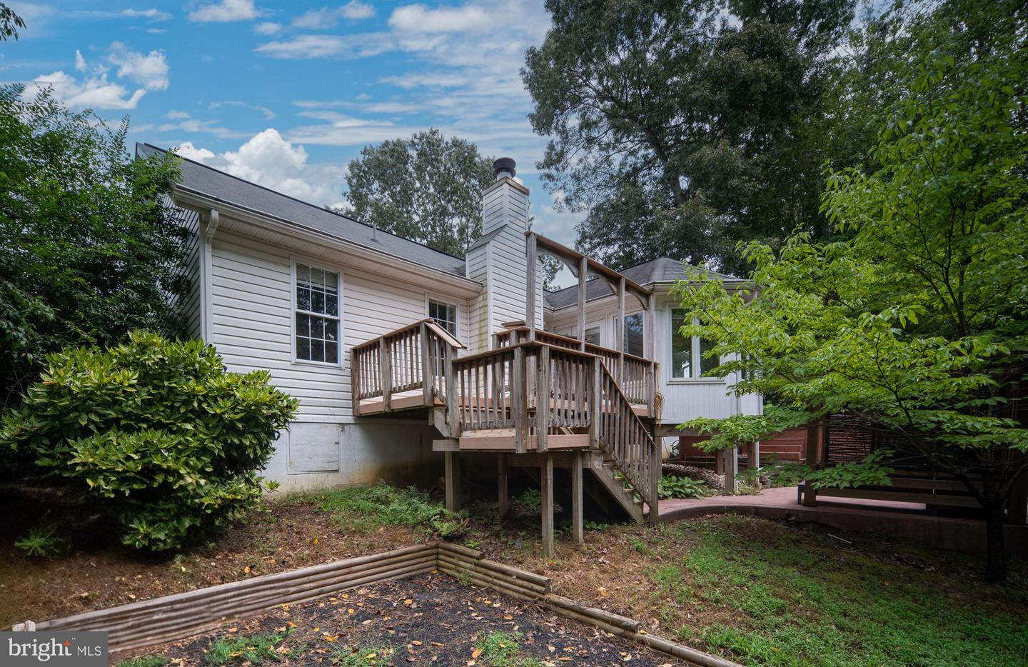 5 BRENTWOOD LN, FREDERICKSBURG, Virginia 22405, 3 Bedrooms Bedrooms, ,2 BathroomsBathrooms,Residential,For sale,5 BRENTWOOD LN,VAST2042150 MLS # VAST2042150