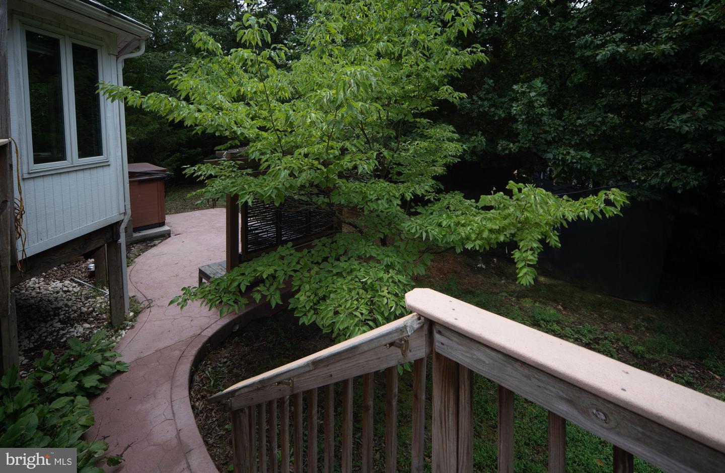 5 BRENTWOOD LN, FREDERICKSBURG, Virginia 22405, 3 Bedrooms Bedrooms, ,2 BathroomsBathrooms,Residential,For sale,5 BRENTWOOD LN,VAST2042150 MLS # VAST2042150