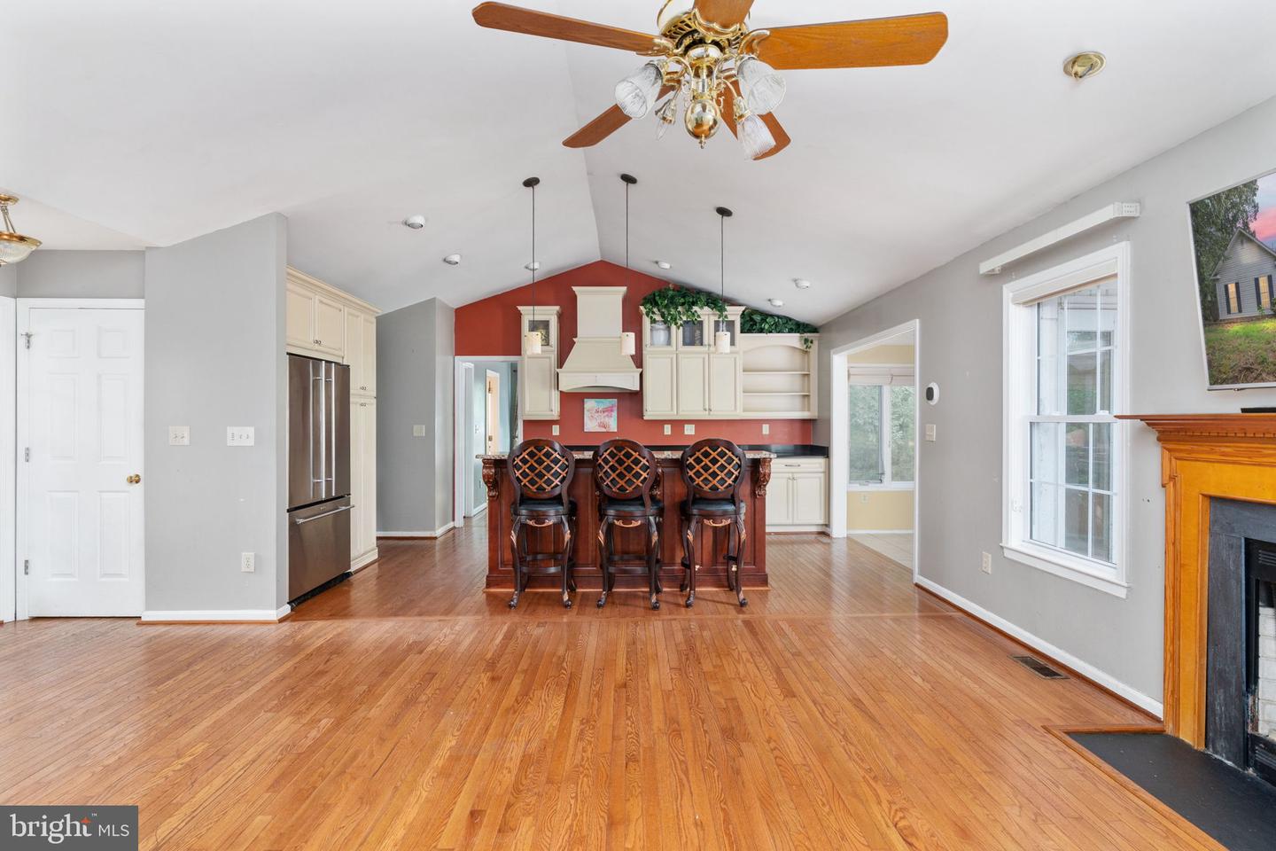 5 BRENTWOOD LN, FREDERICKSBURG, Virginia 22405, 3 Bedrooms Bedrooms, ,2 BathroomsBathrooms,Residential,For sale,5 BRENTWOOD LN,VAST2042150 MLS # VAST2042150