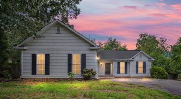 5 BRENTWOOD LN, FREDERICKSBURG, Virginia 22405, 3 Bedrooms Bedrooms, ,2 BathroomsBathrooms,Residential,For sale,5 BRENTWOOD LN,VAST2042150 MLS # VAST2042150