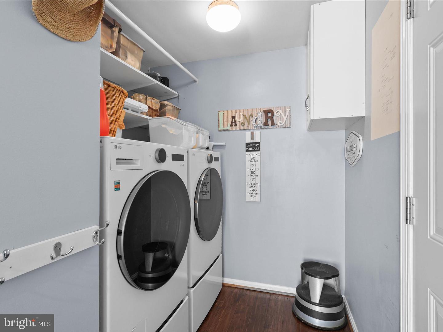 7460 CROSS GATE LN, ALEXANDRIA, Virginia 22315, 3 Bedrooms Bedrooms, ,3 BathroomsBathrooms,Residential,For sale,7460 CROSS GATE LN,VAFX2263292 MLS # VAFX2263292