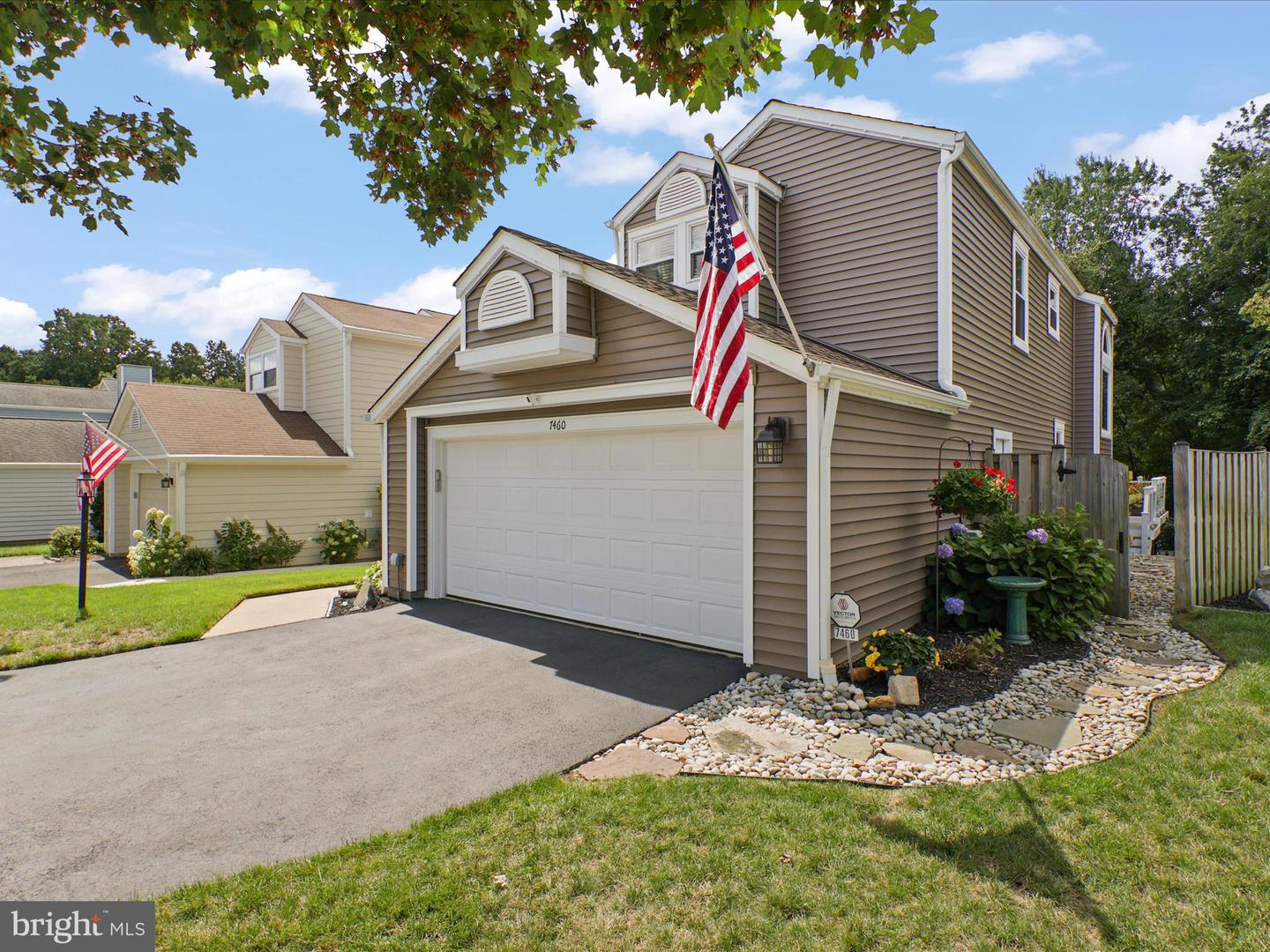 7460 CROSS GATE LN, ALEXANDRIA, Virginia 22315, 3 Bedrooms Bedrooms, ,3 BathroomsBathrooms,Residential,For sale,7460 CROSS GATE LN,VAFX2263292 MLS # VAFX2263292