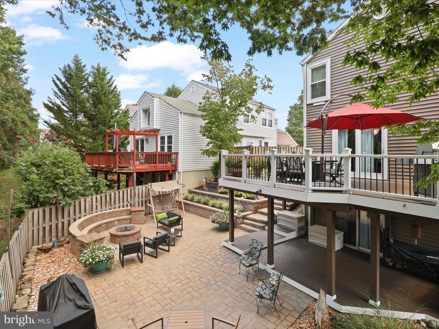 7460 CROSS GATE LN, ALEXANDRIA, Virginia 22315, 3 Bedrooms Bedrooms, ,3 BathroomsBathrooms,Residential,For sale,7460 CROSS GATE LN,VAFX2263292 MLS # VAFX2263292