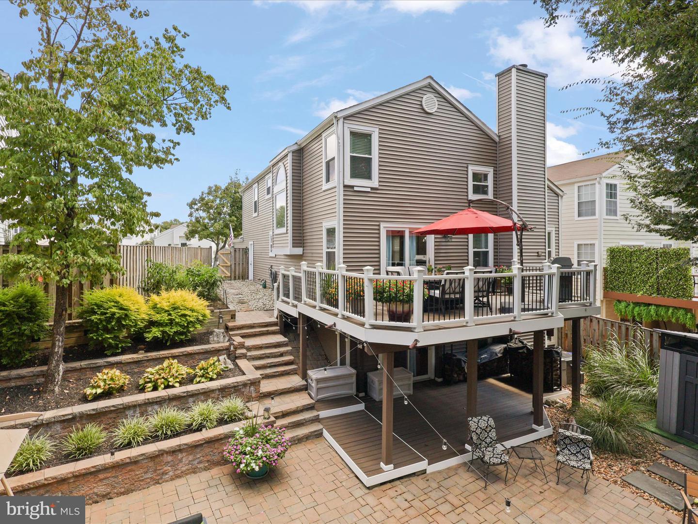 7460 CROSS GATE LN, ALEXANDRIA, Virginia 22315, 3 Bedrooms Bedrooms, ,3 BathroomsBathrooms,Residential,For sale,7460 CROSS GATE LN,VAFX2263292 MLS # VAFX2263292
