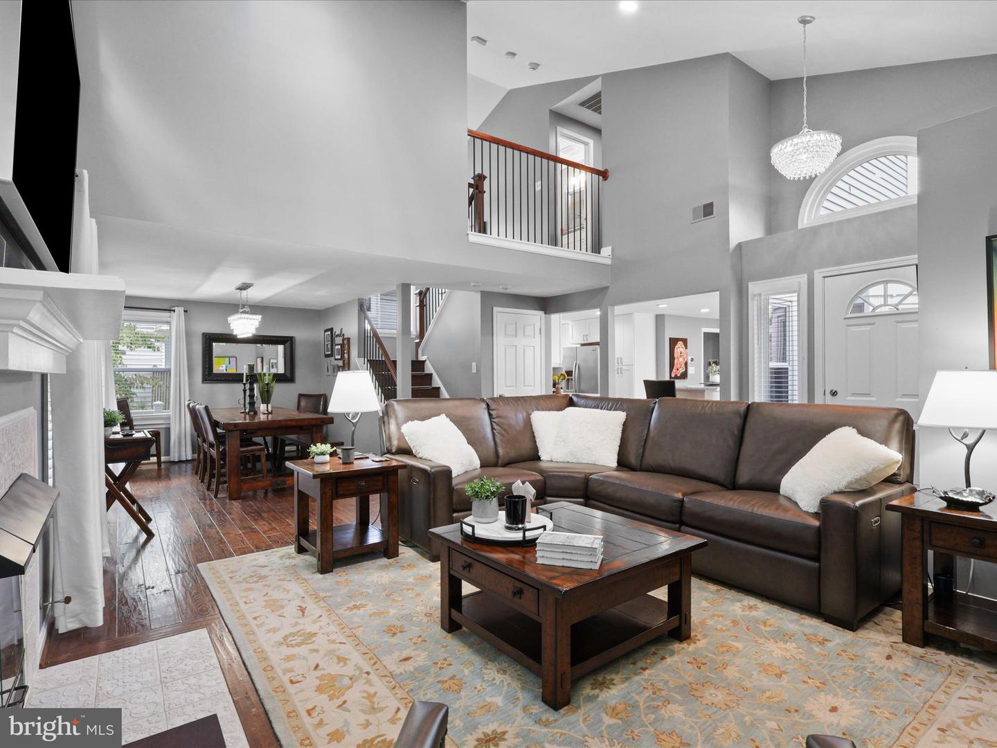 7460 CROSS GATE LN, ALEXANDRIA, Virginia 22315, 3 Bedrooms Bedrooms, ,3 BathroomsBathrooms,Residential,For sale,7460 CROSS GATE LN,VAFX2263292 MLS # VAFX2263292