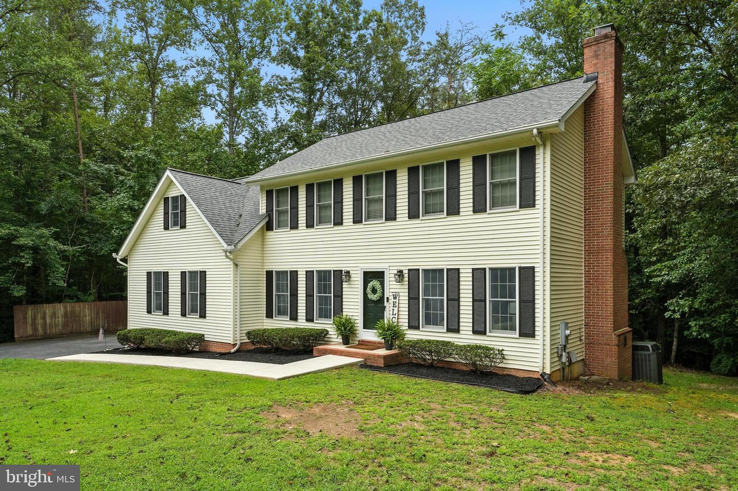 15330 QUAIL RIDGE DR, AMISSVILLE, Virginia 20106, 3 Bedrooms Bedrooms, ,2 BathroomsBathrooms,Residential,For sale,15330 QUAIL RIDGE DR,VACU2011418 MLS # VACU2011418