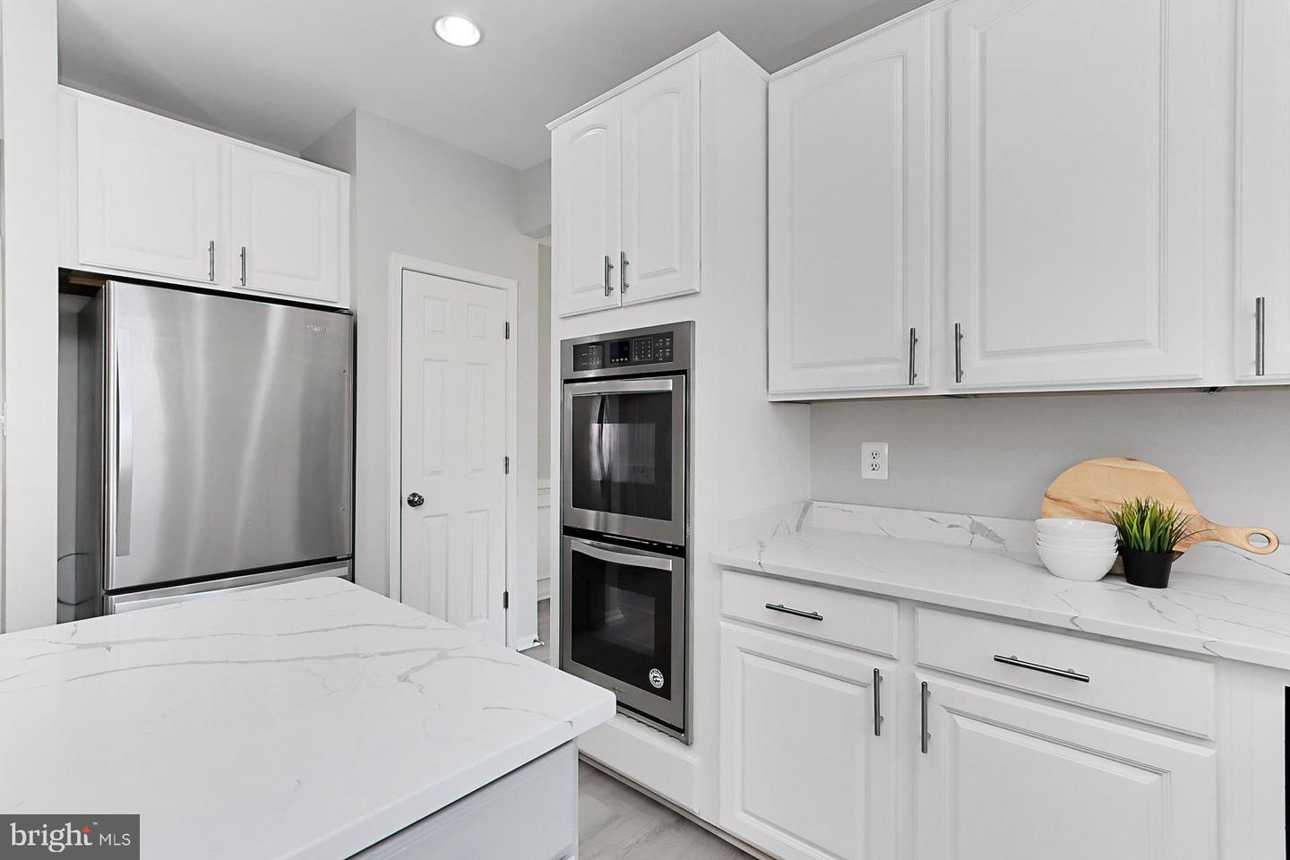 43820 LAUREL RIDGE DR, ASHBURN, Virginia 20147, 5 Bedrooms Bedrooms, 9 Rooms Rooms,3 BathroomsBathrooms,Residential,For sale,43820 LAUREL RIDGE DR,VALO2105380 MLS # VALO2105380