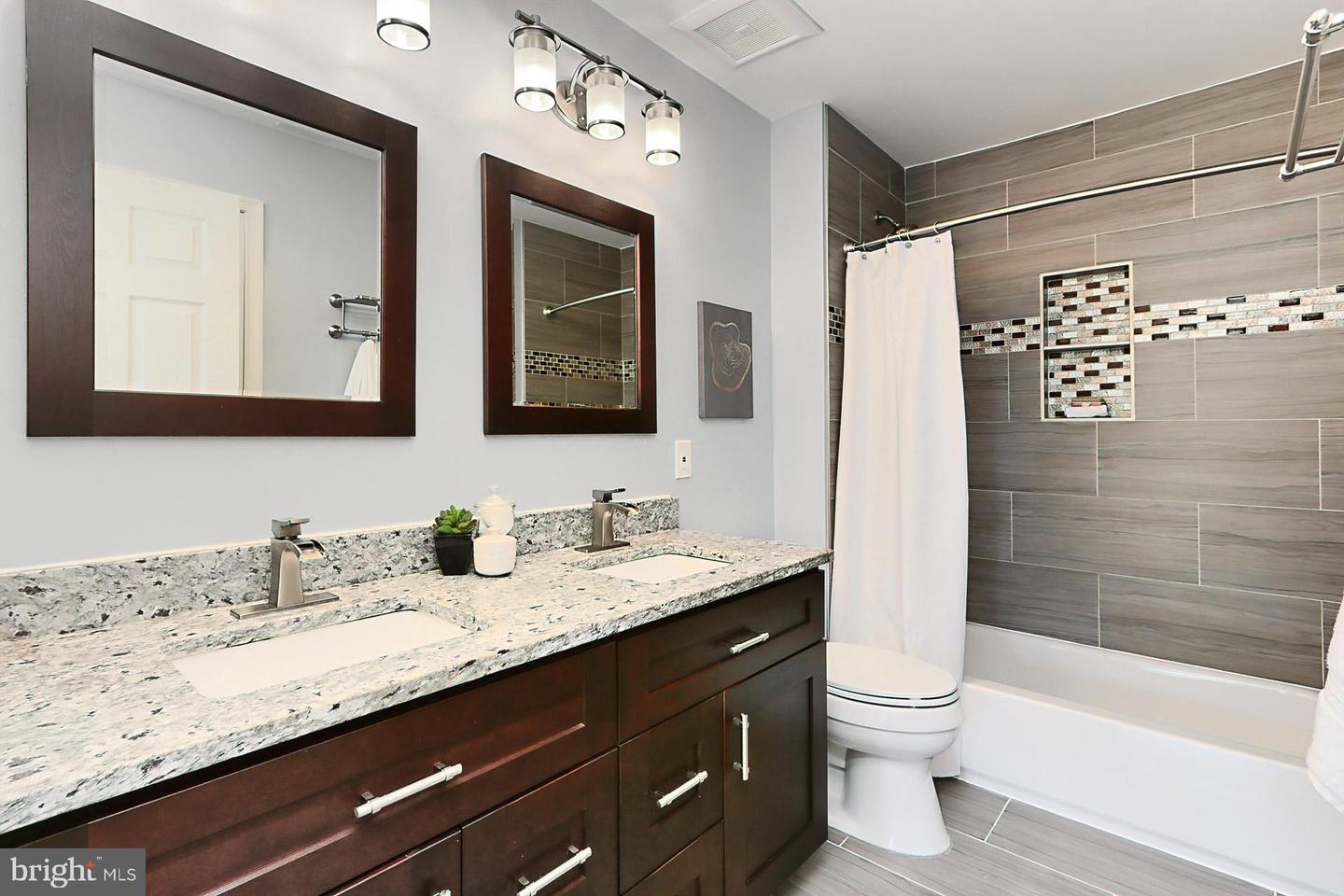43820 LAUREL RIDGE DR, ASHBURN, Virginia 20147, 5 Bedrooms Bedrooms, 9 Rooms Rooms,3 BathroomsBathrooms,Residential,For sale,43820 LAUREL RIDGE DR,VALO2105380 MLS # VALO2105380