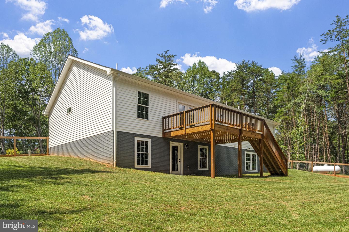 10206 JOHN JAMESON PL, CULPEPER, Virginia 22701, 3 Bedrooms Bedrooms, 8 Rooms Rooms,2 BathroomsBathrooms,Residential,For sale,10206 JOHN JAMESON PL,VACU2011420 MLS # VACU2011420