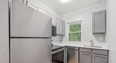 1909 N RHODES ST #30, ARLINGTON, Virginia 22201, 2 Bedrooms Bedrooms, ,1 BathroomBathrooms,Residential,For sale,1909 N RHODES ST #30,VAAR2062770 MLS # VAAR2062770