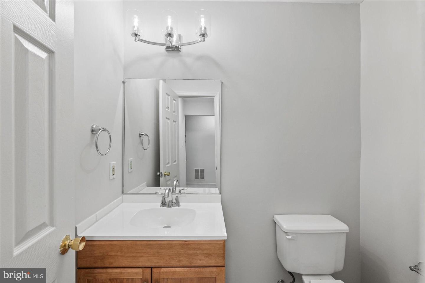 20722 APOLLO TER, ASHBURN, Virginia 20147, 4 Bedrooms Bedrooms, 8 Rooms Rooms,2 BathroomsBathrooms,Residential,For sale,20722 APOLLO TER,VALO2105418 MLS # VALO2105418
