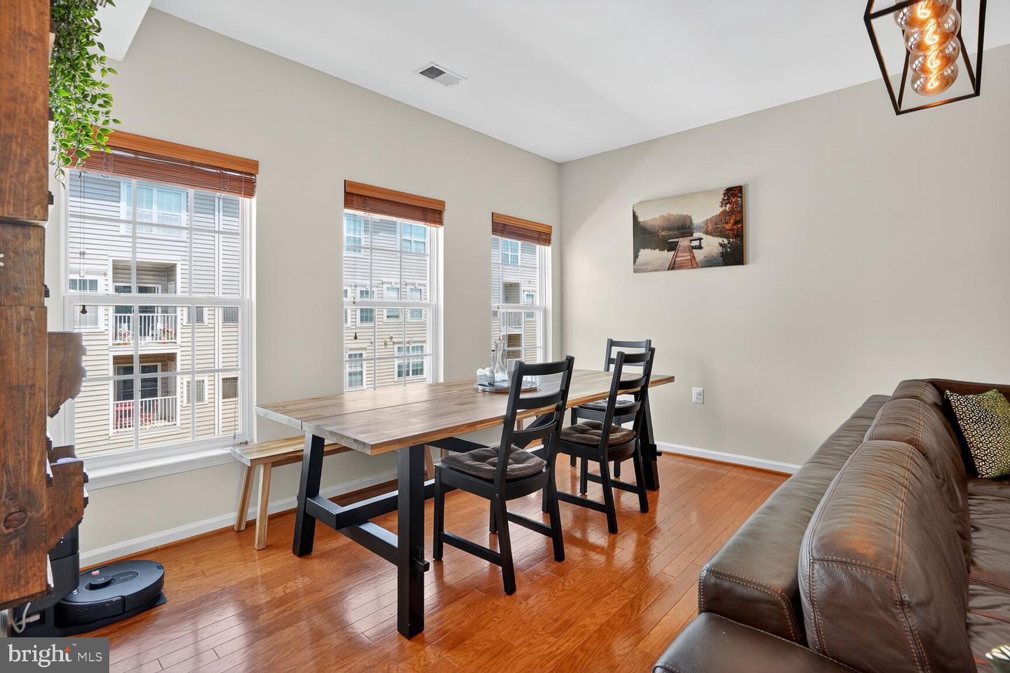 14264-B WOVEN WILLOW LN #B, CENTREVILLE, Virginia 20121, 3 Bedrooms Bedrooms, ,2 BathroomsBathrooms,Residential,For sale,14264-B WOVEN WILLOW LN #B,VAFX2263446 MLS # VAFX2263446