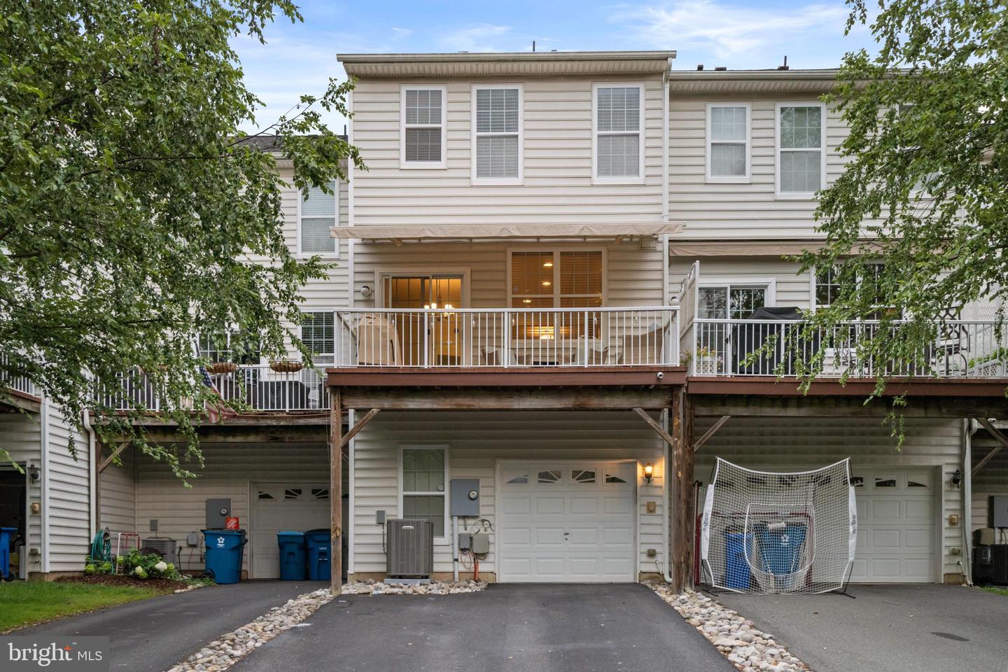 23058 WEYBRIDGE, ASHBURN, Virginia 20148, 4 Bedrooms Bedrooms, ,3 BathroomsBathrooms,Residential,For sale,23058 WEYBRIDGE,VALO2105424 MLS # VALO2105424