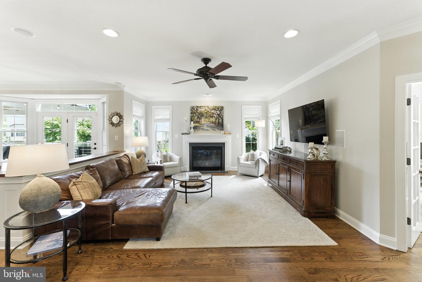 43843 KITTIWAKE DR, LEESBURG, Virginia 20176, 5 Bedrooms Bedrooms, 7 Rooms Rooms,4 BathroomsBathrooms,Residential,For sale,43843 KITTIWAKE DR,VALO2105434 MLS # VALO2105434