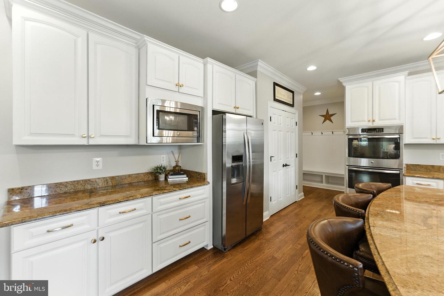 43843 KITTIWAKE DR, LEESBURG, Virginia 20176, 5 Bedrooms Bedrooms, 7 Rooms Rooms,4 BathroomsBathrooms,Residential,For sale,43843 KITTIWAKE DR,VALO2105434 MLS # VALO2105434