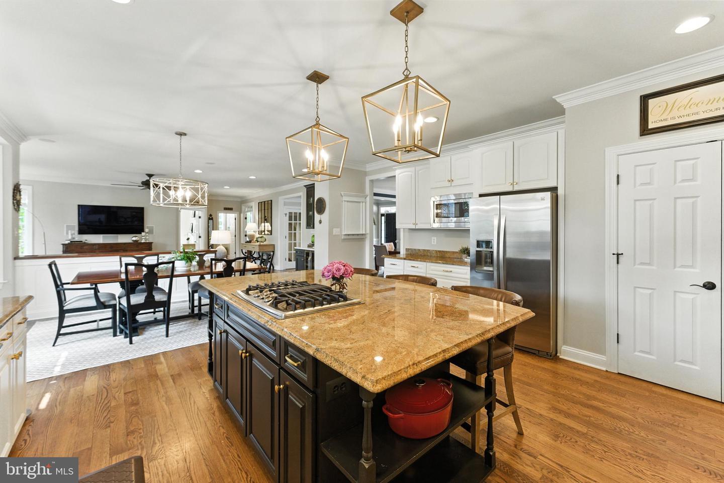 43843 KITTIWAKE DR, LEESBURG, Virginia 20176, 5 Bedrooms Bedrooms, 7 Rooms Rooms,4 BathroomsBathrooms,Residential,For sale,43843 KITTIWAKE DR,VALO2105434 MLS # VALO2105434