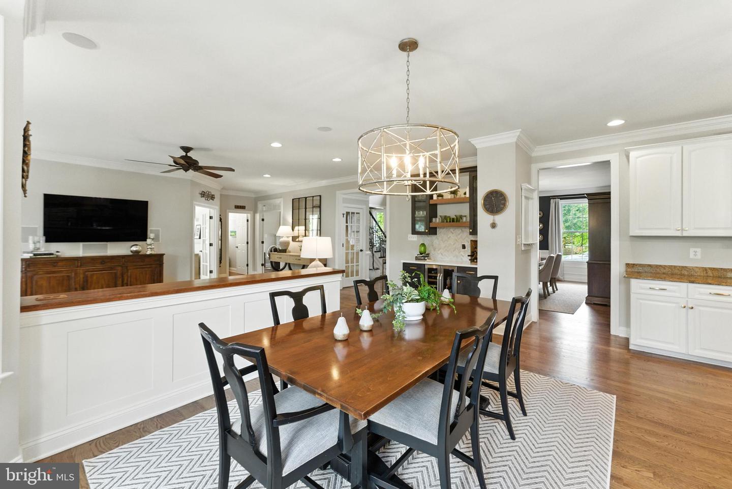 43843 KITTIWAKE DR, LEESBURG, Virginia 20176, 5 Bedrooms Bedrooms, 7 Rooms Rooms,4 BathroomsBathrooms,Residential,For sale,43843 KITTIWAKE DR,VALO2105434 MLS # VALO2105434