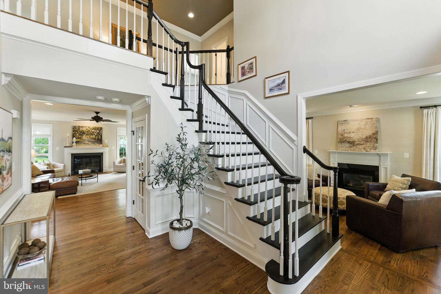 43843 KITTIWAKE DR, LEESBURG, Virginia 20176, 5 Bedrooms Bedrooms, 7 Rooms Rooms,4 BathroomsBathrooms,Residential,For sale,43843 KITTIWAKE DR,VALO2105434 MLS # VALO2105434