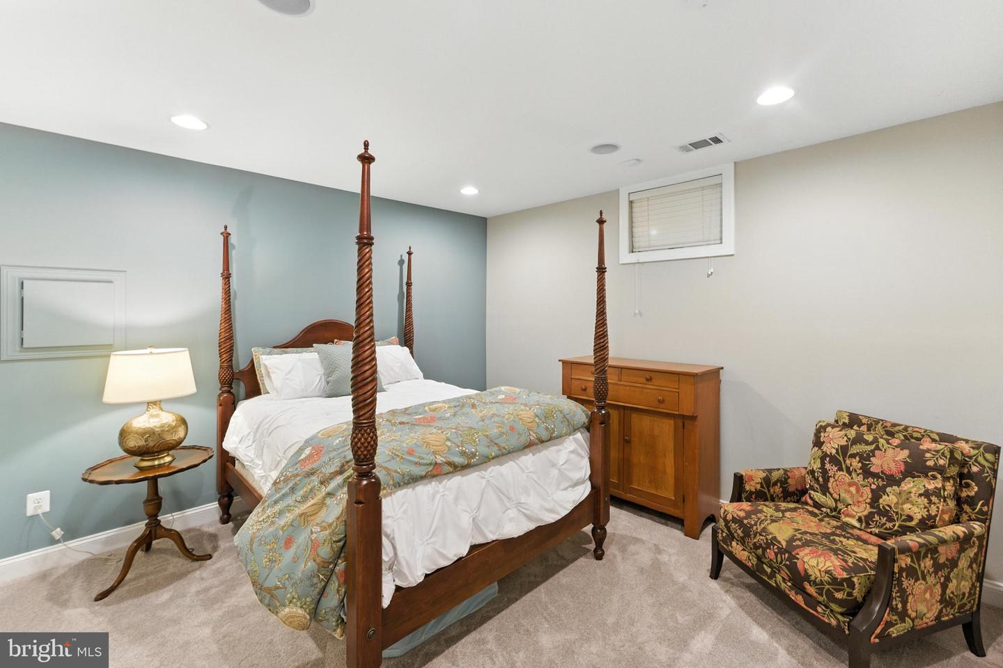 43843 KITTIWAKE DR, LEESBURG, Virginia 20176, 5 Bedrooms Bedrooms, 7 Rooms Rooms,4 BathroomsBathrooms,Residential,For sale,43843 KITTIWAKE DR,VALO2105434 MLS # VALO2105434
