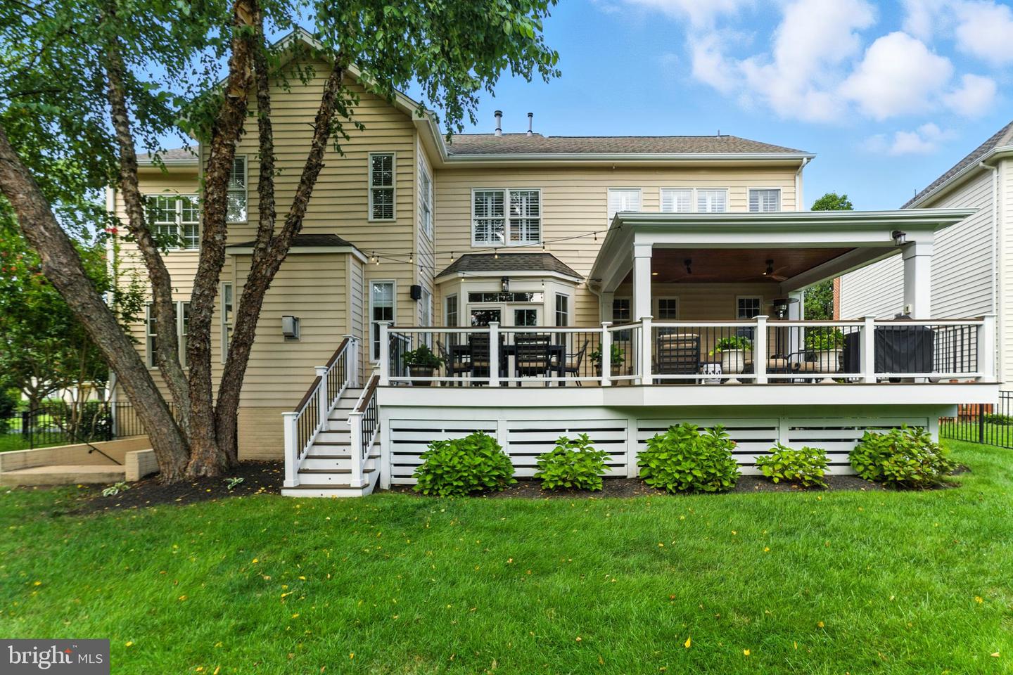 43843 KITTIWAKE DR, LEESBURG, Virginia 20176, 5 Bedrooms Bedrooms, 7 Rooms Rooms,4 BathroomsBathrooms,Residential,For sale,43843 KITTIWAKE DR,VALO2105434 MLS # VALO2105434