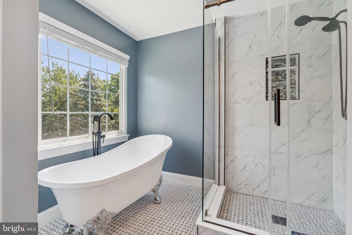 43949 BRUCETON MILLS CIR, ASHBURN, Virginia 20147, 4 Bedrooms Bedrooms, 16 Rooms Rooms,3 BathroomsBathrooms,Residential,For sale,43949 BRUCETON MILLS CIR,VALO2105446 MLS # VALO2105446
