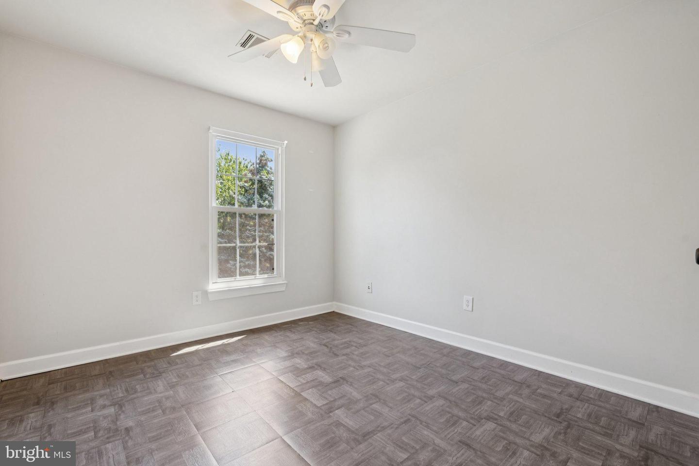 43949 BRUCETON MILLS CIR, ASHBURN, Virginia 20147, 4 Bedrooms Bedrooms, 16 Rooms Rooms,3 BathroomsBathrooms,Residential,For sale,43949 BRUCETON MILLS CIR,VALO2105446 MLS # VALO2105446