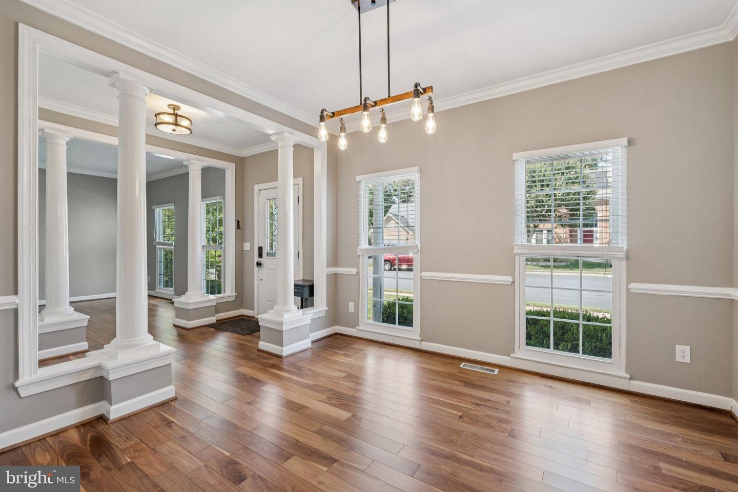 43949 BRUCETON MILLS CIR, ASHBURN, Virginia 20147, 4 Bedrooms Bedrooms, 16 Rooms Rooms,3 BathroomsBathrooms,Residential,For sale,43949 BRUCETON MILLS CIR,VALO2105446 MLS # VALO2105446