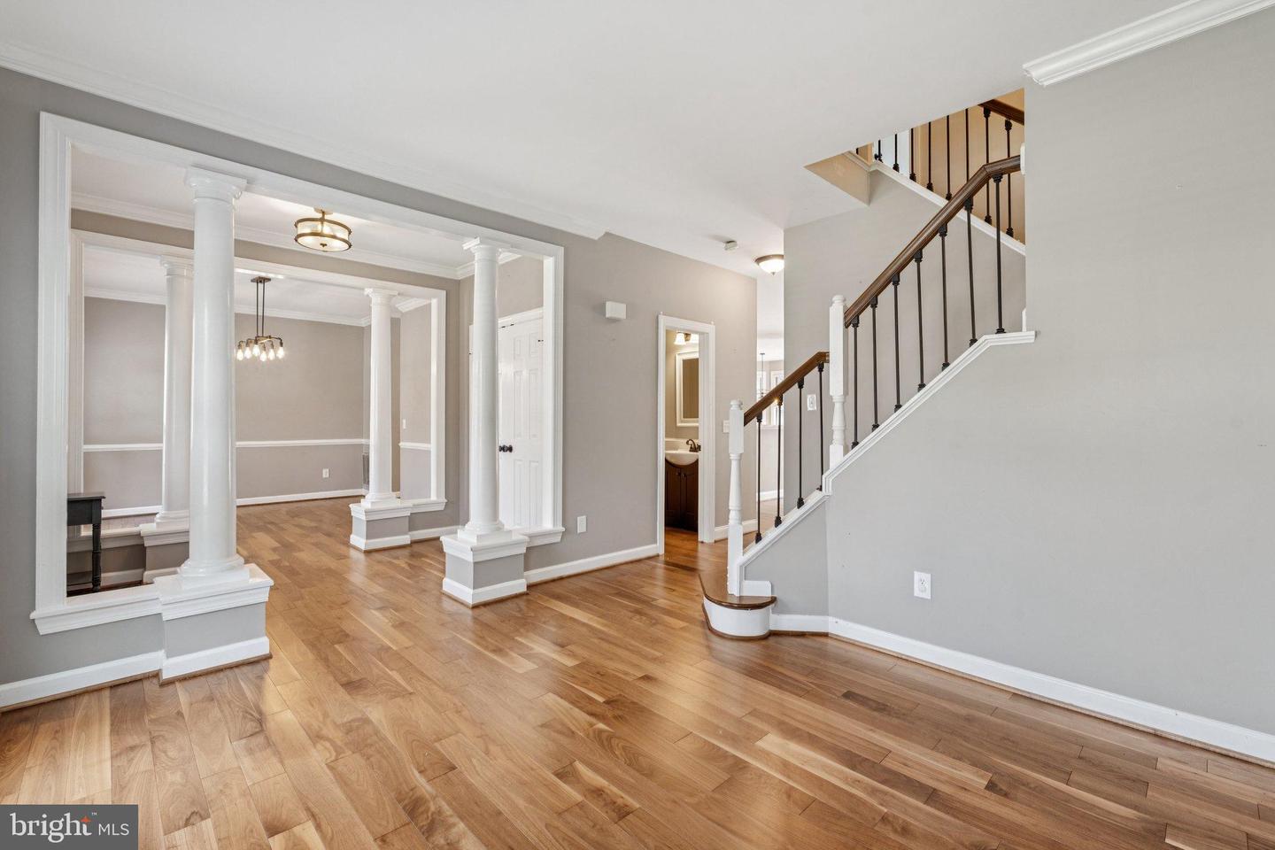 43949 BRUCETON MILLS CIR, ASHBURN, Virginia 20147, 4 Bedrooms Bedrooms, 16 Rooms Rooms,3 BathroomsBathrooms,Residential,For sale,43949 BRUCETON MILLS CIR,VALO2105446 MLS # VALO2105446