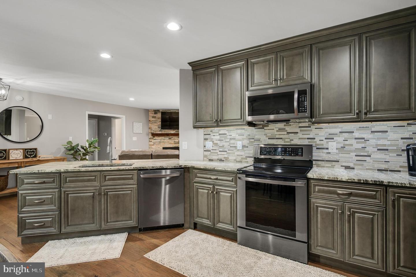 3255 HAZEL LN, GOOCHLAND, Virginia 23063, 3 Bedrooms Bedrooms, ,2 BathroomsBathrooms,Residential,For sale,3255 HAZEL LN,VAGO2000392 MLS # VAGO2000392