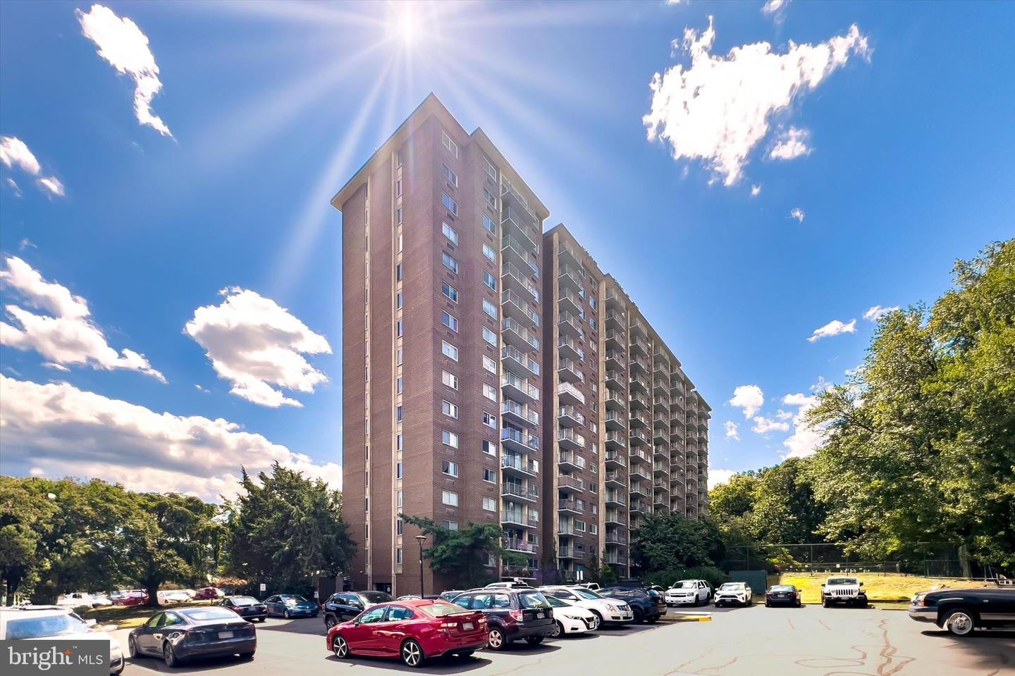 2059 HUNTINGTON AVE #1414, ALEXANDRIA, Virginia 22303, 2 Bedrooms Bedrooms, ,2 BathroomsBathrooms,Residential,For sale,2059 HUNTINGTON AVE #1414,VAFX2263802 MLS # VAFX2263802