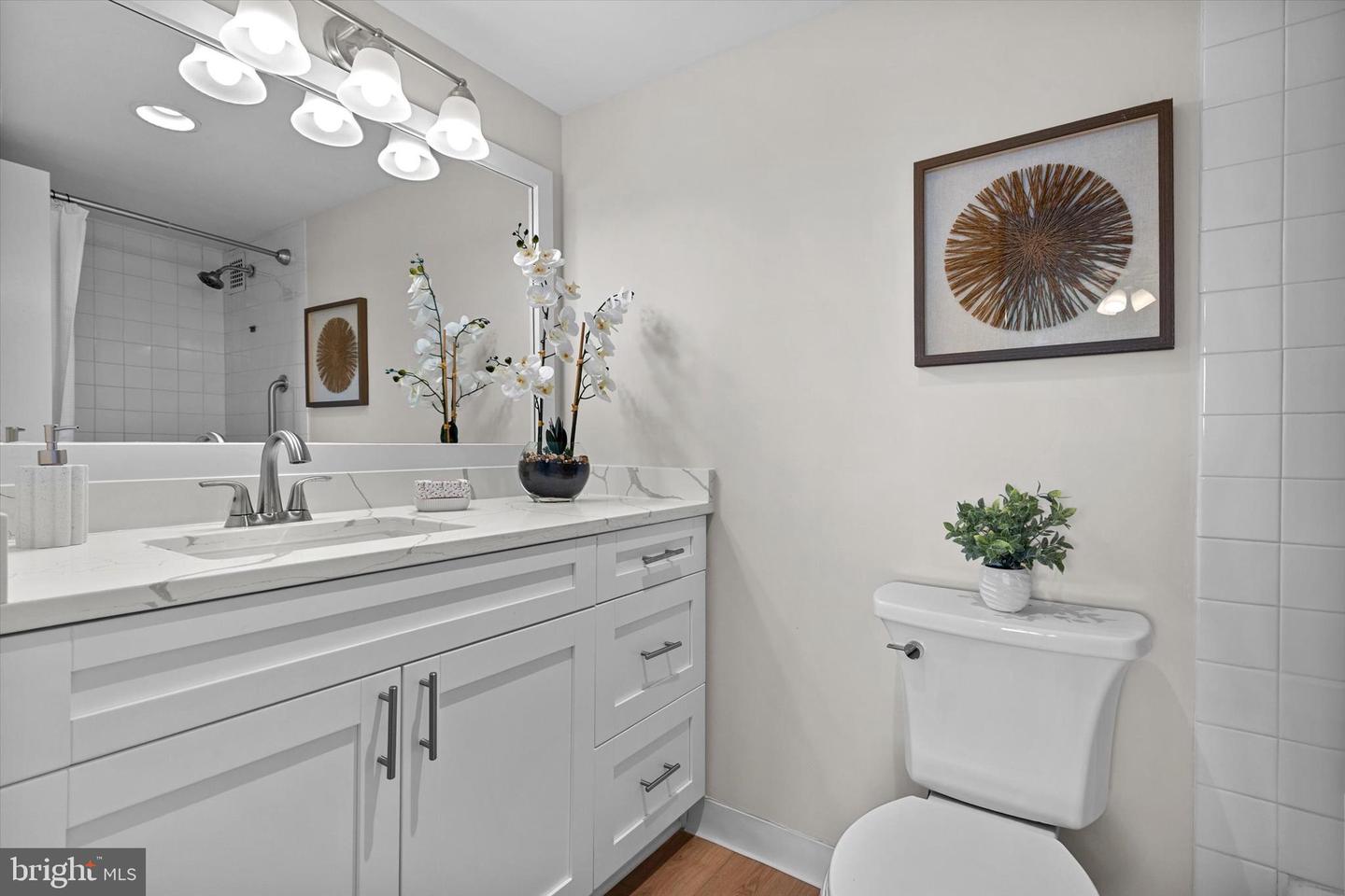 2059 HUNTINGTON AVE #1414, ALEXANDRIA, Virginia 22303, 2 Bedrooms Bedrooms, ,2 BathroomsBathrooms,Residential,For sale,2059 HUNTINGTON AVE #1414,VAFX2263802 MLS # VAFX2263802