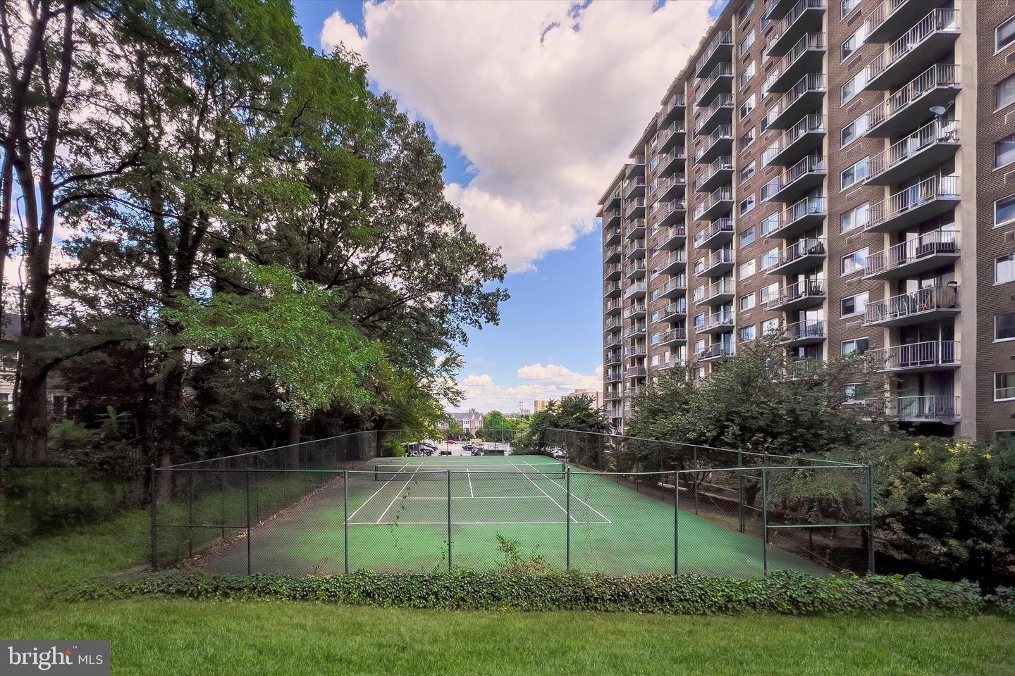 2059 HUNTINGTON AVE #1414, ALEXANDRIA, Virginia 22303, 2 Bedrooms Bedrooms, ,2 BathroomsBathrooms,Residential,For sale,2059 HUNTINGTON AVE #1414,VAFX2263802 MLS # VAFX2263802