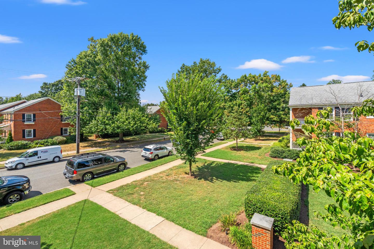 6507 10TH ST #B1, ALEXANDRIA, Virginia 22307, 2 Bedrooms Bedrooms, 8 Rooms Rooms,1 BathroomBathrooms,Residential,For sale,6507 10TH ST #B1,VAFX2263898 MLS # VAFX2263898