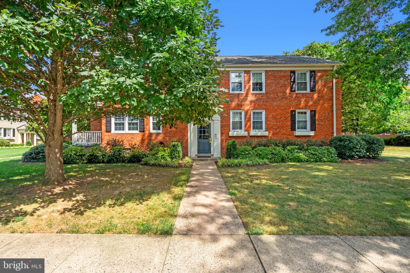 6507 10TH ST #B1, ALEXANDRIA, Virginia 22307, 2 Bedrooms Bedrooms, 8 Rooms Rooms,1 BathroomBathrooms,Residential,For sale,6507 10TH ST #B1,VAFX2263898 MLS # VAFX2263898