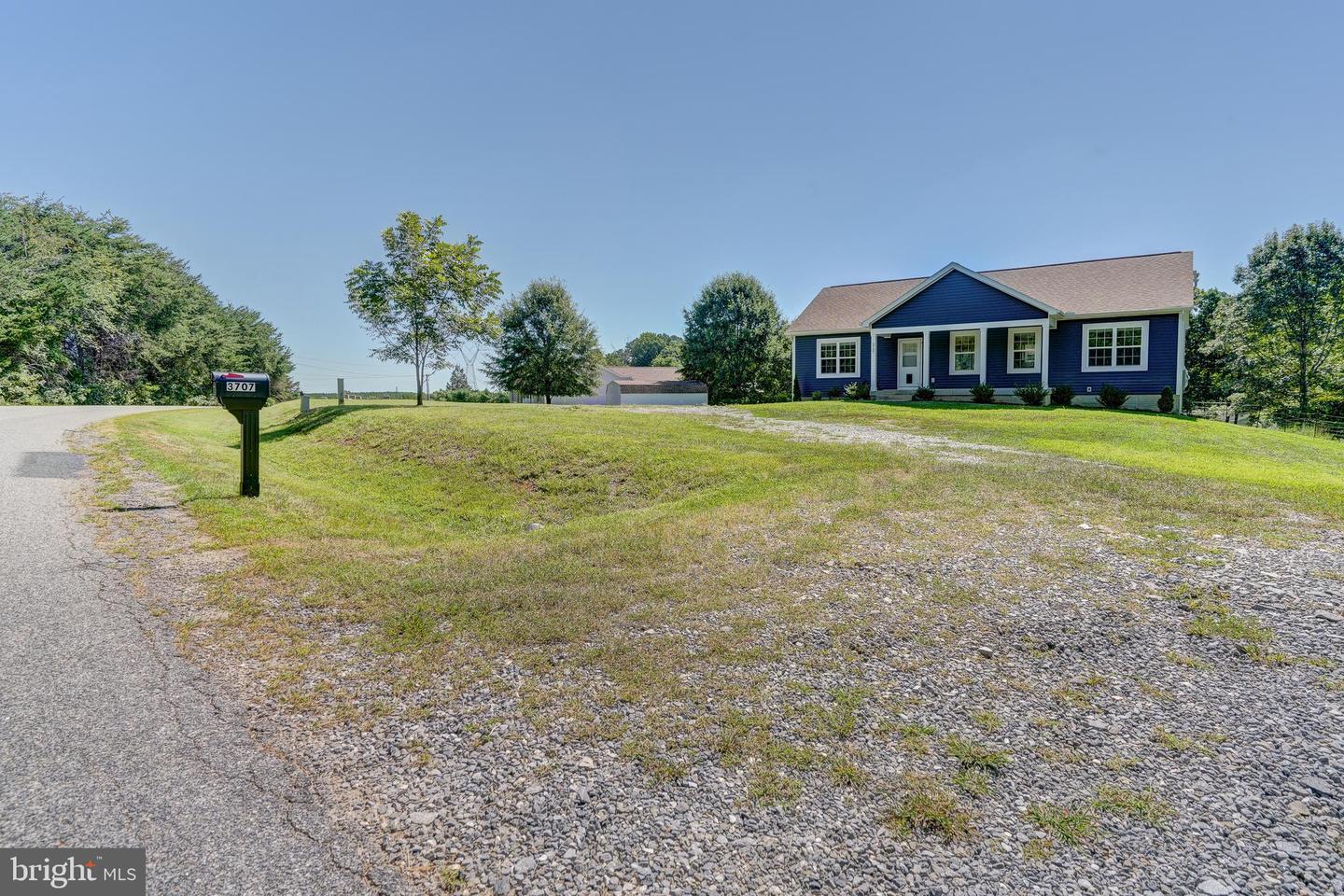 3707 MORNING GLORY DR, BUMPASS, Virginia 23024, 4 Bedrooms Bedrooms, 14 Rooms Rooms,3 BathroomsBathrooms,Residential,For sale,3707 MORNING GLORY DR,VASP2035868 MLS # VASP2035868