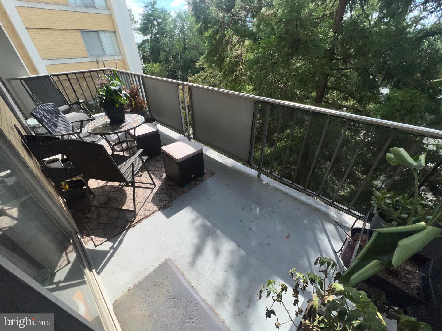 301 N BEAUREGARD ST N #303, ALEXANDRIA, Virginia 22312, 1 Bedroom Bedrooms, ,1 BathroomBathrooms,Residential,For sale,301 N BEAUREGARD ST N #303,VAAX2049126 MLS # VAAX2049126