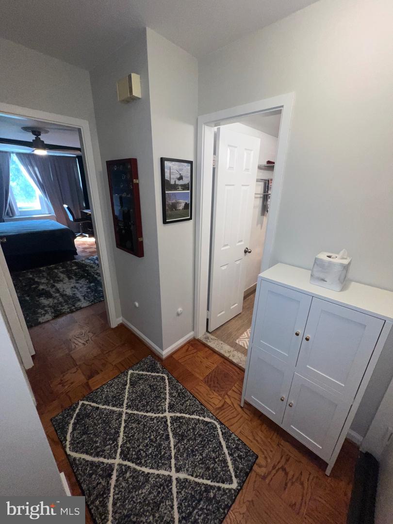 301 N BEAUREGARD ST N #303, ALEXANDRIA, Virginia 22312, 1 Bedroom Bedrooms, ,1 BathroomBathrooms,Residential,For sale,301 N BEAUREGARD ST N #303,VAAX2049126 MLS # VAAX2049126