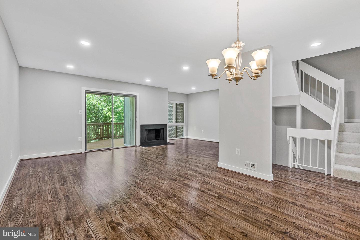 2037 WETHERSFIELD CT, RESTON, Virginia 20191, 4 Bedrooms Bedrooms, ,3 BathroomsBathrooms,Residential,For sale,2037 WETHERSFIELD CT,VAFX2264012 MLS # VAFX2264012