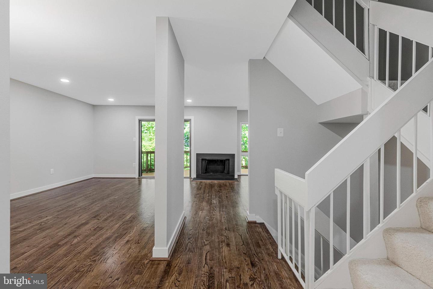 2037 WETHERSFIELD CT, RESTON, Virginia 20191, 4 Bedrooms Bedrooms, ,3 BathroomsBathrooms,Residential,For sale,2037 WETHERSFIELD CT,VAFX2264012 MLS # VAFX2264012