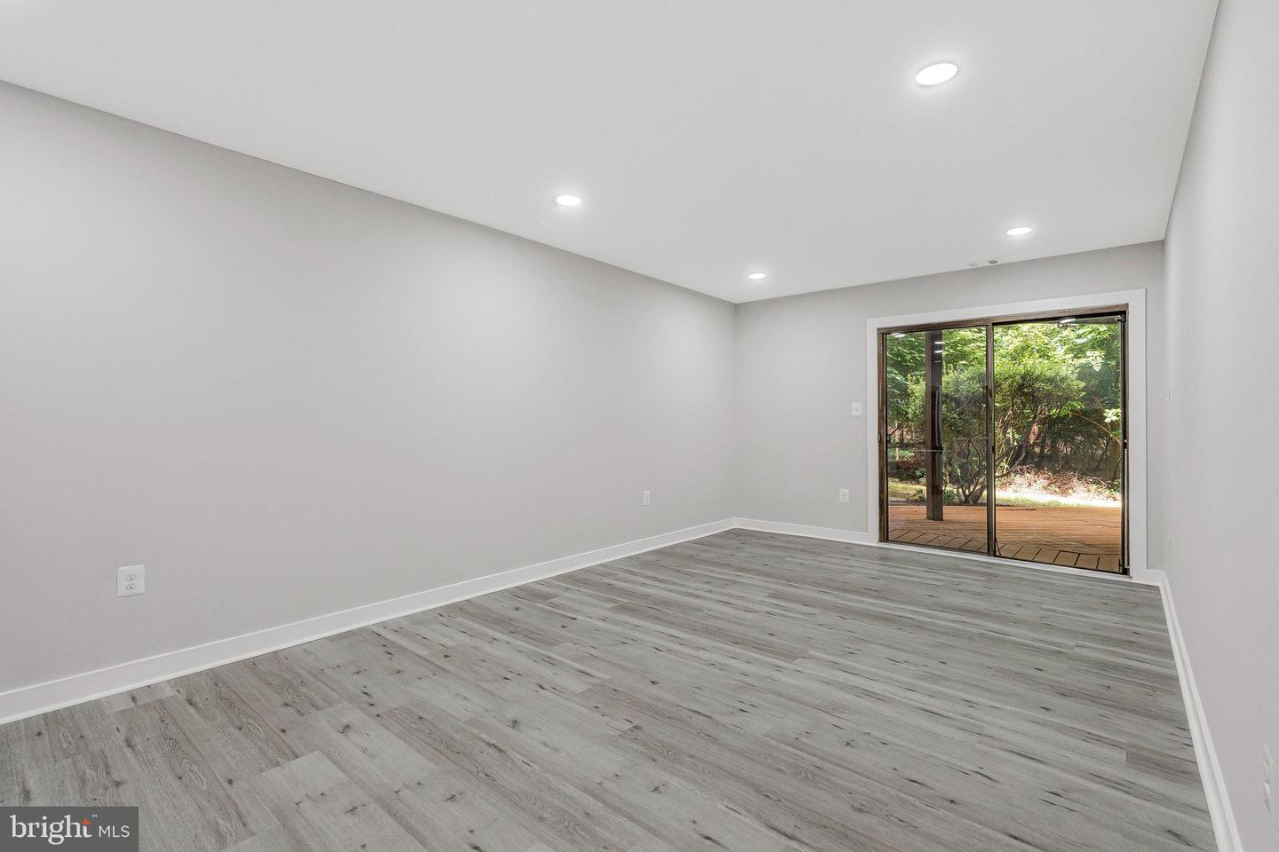2037 WETHERSFIELD CT, RESTON, Virginia 20191, 4 Bedrooms Bedrooms, ,3 BathroomsBathrooms,Residential,For sale,2037 WETHERSFIELD CT,VAFX2264012 MLS # VAFX2264012