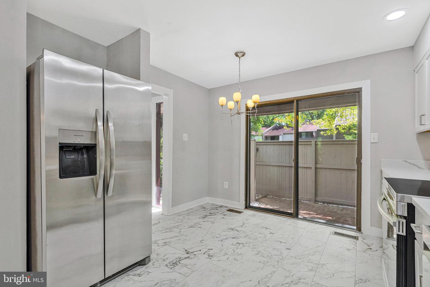 2037 WETHERSFIELD CT, RESTON, Virginia 20191, 4 Bedrooms Bedrooms, ,3 BathroomsBathrooms,Residential,For sale,2037 WETHERSFIELD CT,VAFX2264012 MLS # VAFX2264012