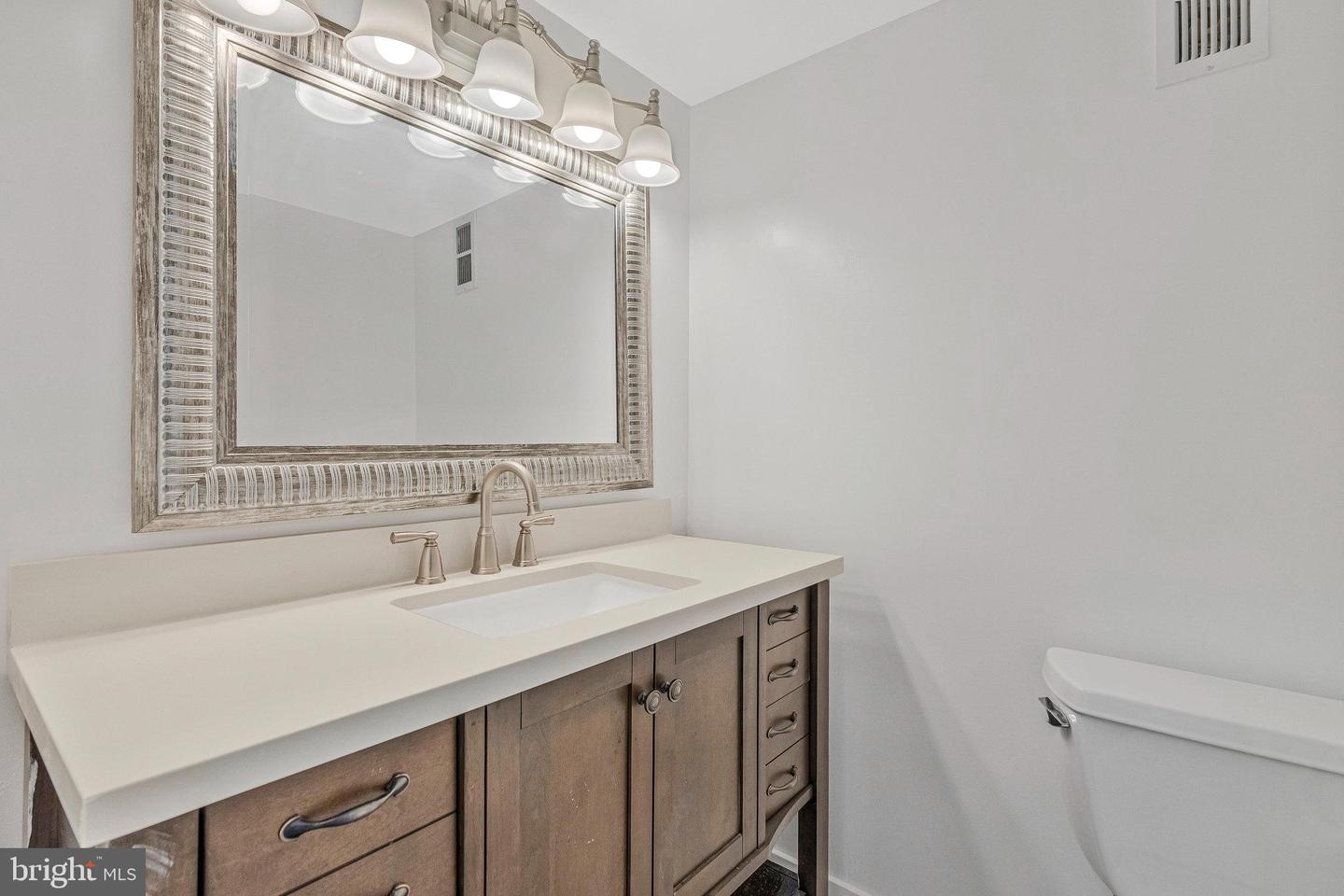 2037 WETHERSFIELD CT, RESTON, Virginia 20191, 4 Bedrooms Bedrooms, ,3 BathroomsBathrooms,Residential,For sale,2037 WETHERSFIELD CT,VAFX2264012 MLS # VAFX2264012