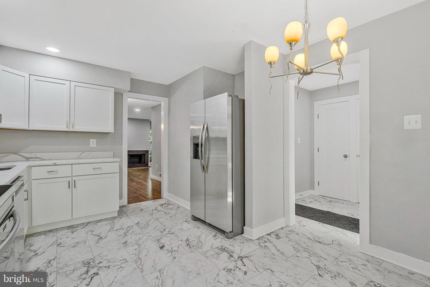 2037 WETHERSFIELD CT, RESTON, Virginia 20191, 4 Bedrooms Bedrooms, ,3 BathroomsBathrooms,Residential,For sale,2037 WETHERSFIELD CT,VAFX2264012 MLS # VAFX2264012