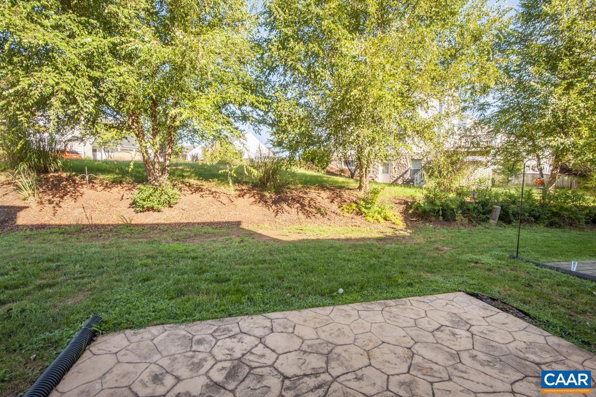 2173 SILK WOOD CT, CHARLOTTESVILLE, Virginia 22911, 3 Bedrooms Bedrooms, ,2 BathroomsBathrooms,Residential,For sale,2173 SILK WOOD CT,668383 MLS # 668383