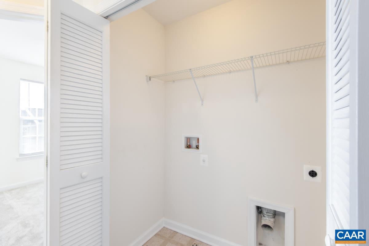 2173 SILK WOOD CT, CHARLOTTESVILLE, Virginia 22911, 3 Bedrooms Bedrooms, ,2 BathroomsBathrooms,Residential,For sale,2173 SILK WOOD CT,668383 MLS # 668383
