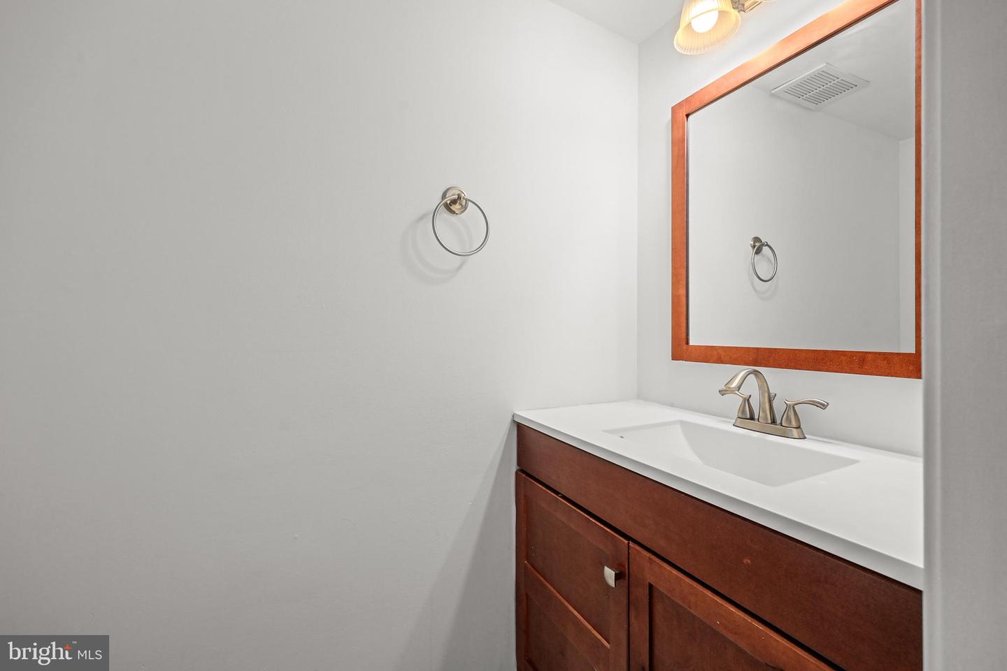 14814 BASINGSTOKE LOOP, CENTREVILLE, Virginia 20120, 3 Bedrooms Bedrooms, ,2 BathroomsBathrooms,Residential,For sale,14814 BASINGSTOKE LOOP,VAFX2264088 MLS # VAFX2264088