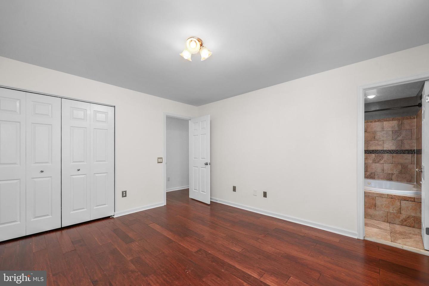 14814 BASINGSTOKE LOOP, CENTREVILLE, Virginia 20120, 3 Bedrooms Bedrooms, ,2 BathroomsBathrooms,Residential,For sale,14814 BASINGSTOKE LOOP,VAFX2264088 MLS # VAFX2264088