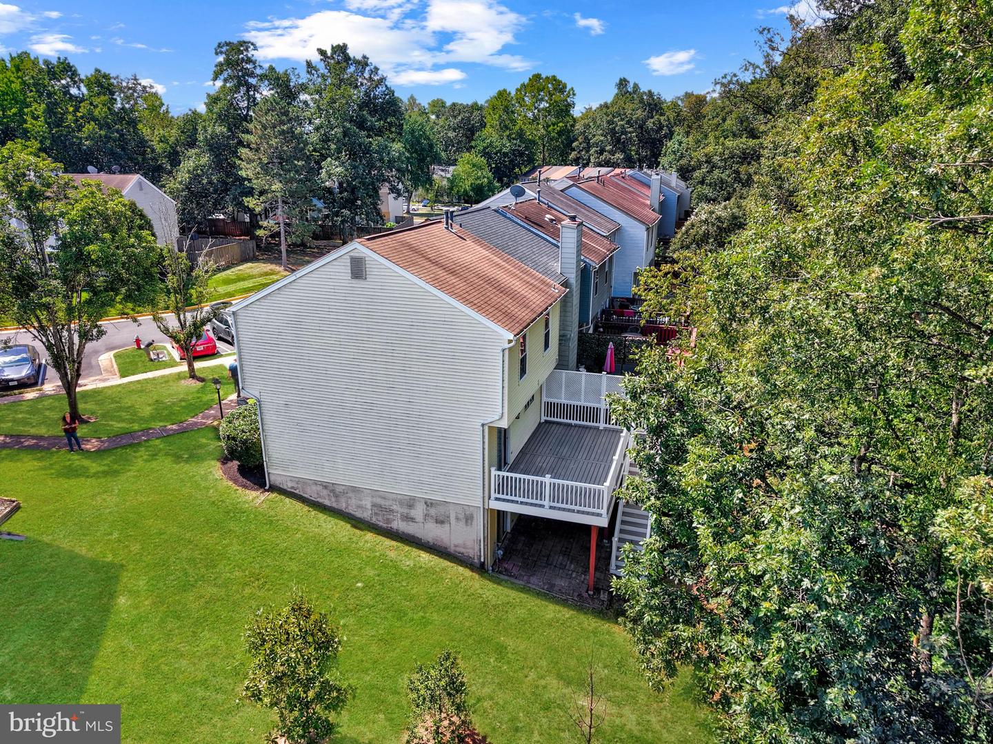 14814 BASINGSTOKE LOOP, CENTREVILLE, Virginia 20120, 3 Bedrooms Bedrooms, ,2 BathroomsBathrooms,Residential,For sale,14814 BASINGSTOKE LOOP,VAFX2264088 MLS # VAFX2264088