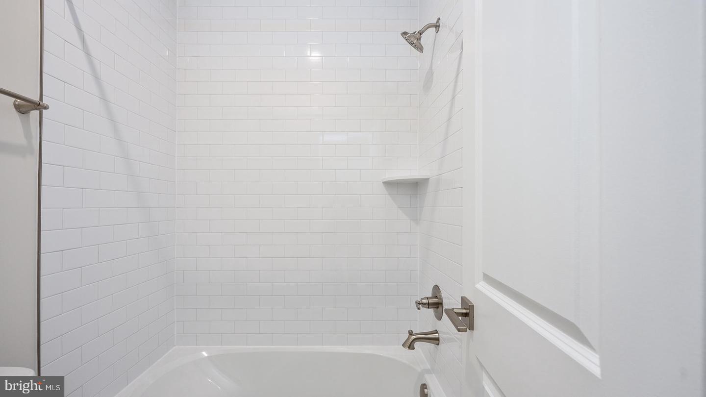 20189 NORTHPARK DR, ASHBURN, Virginia 20147, 3 Bedrooms Bedrooms, ,2 BathroomsBathrooms,Residential,For sale,20189 NORTHPARK DR,VALO2105716 MLS # VALO2105716